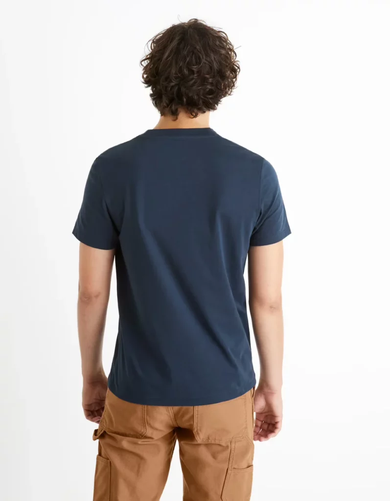 L'Attaque des Titans T shirt Marine Recto L'Attaque des Titans T shirt Marine Recto